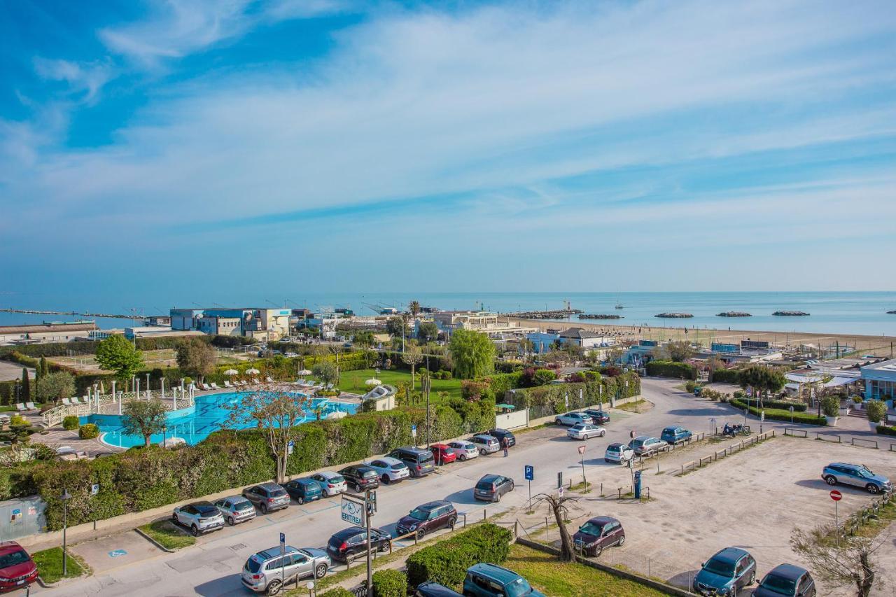Hotel Eritrea Cesenatico Εξωτερικό φωτογραφία
